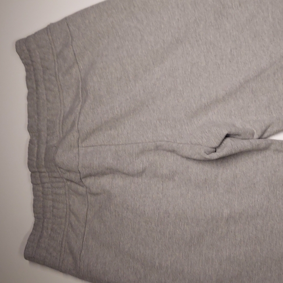 MPG Gray Sweatpants with zipper pockets. Size XL - Picture 10 of 14